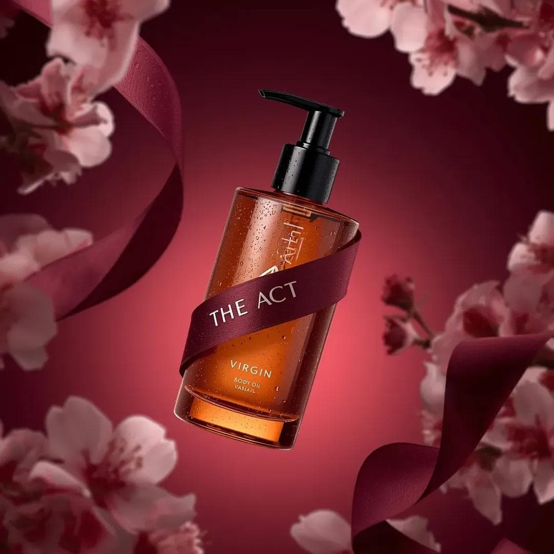 Luxury Beauty Product Photography Prompt — example 2