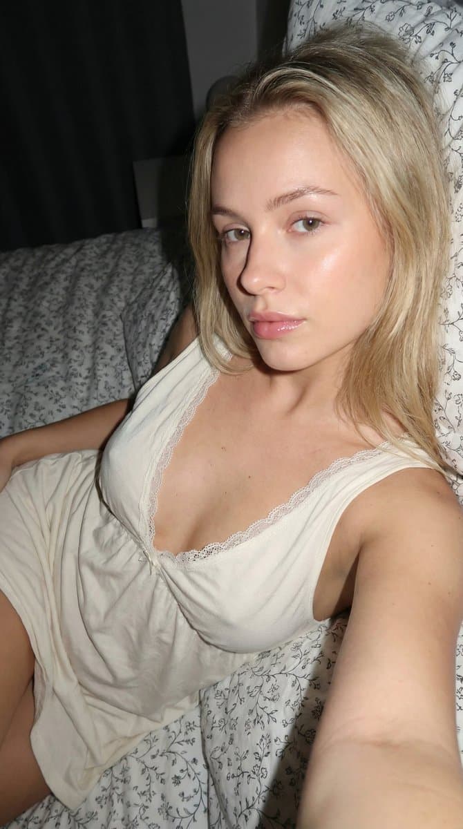 Raw, Flash-Lit Portrait (Late-2000s Digital Camera Aesthetic) — example 2