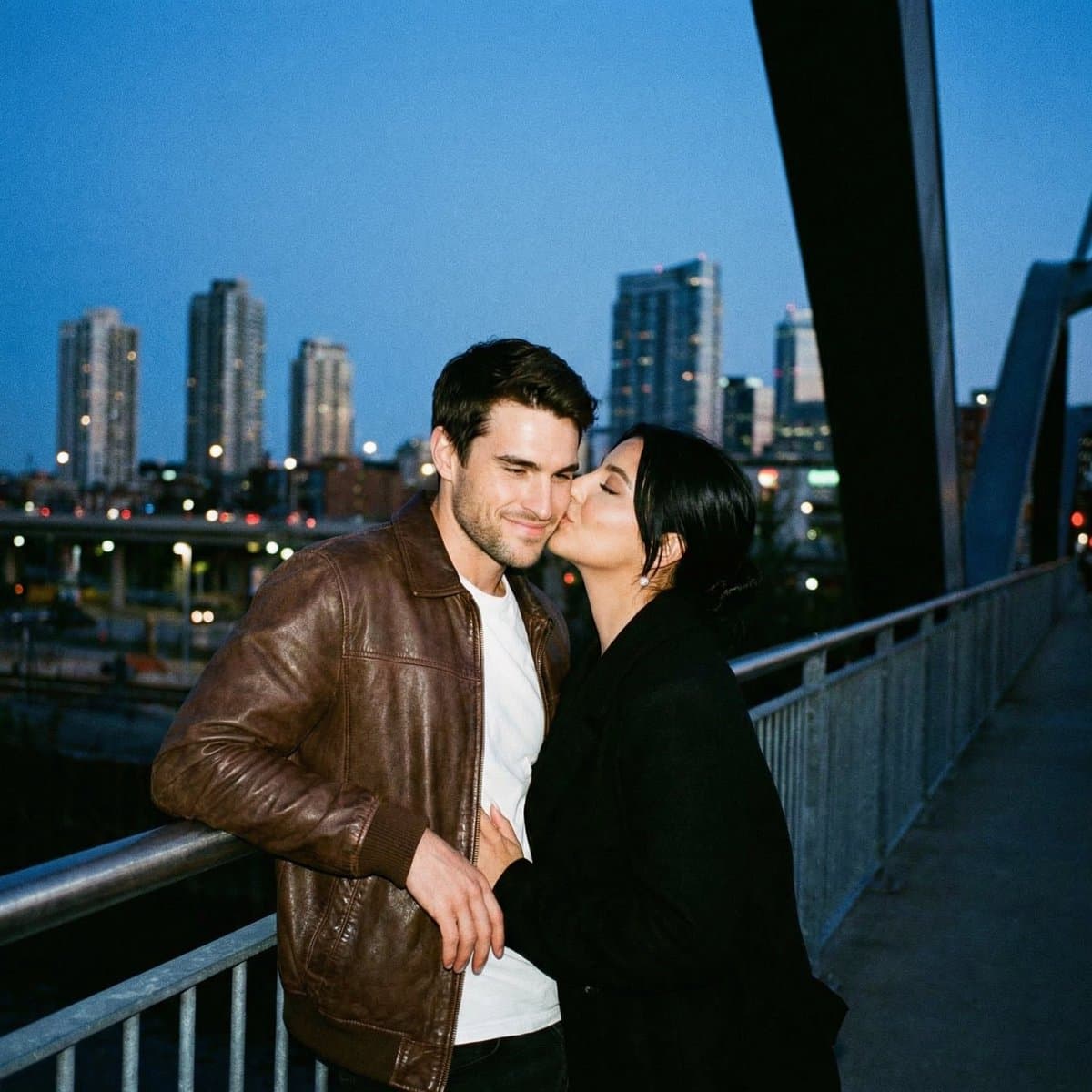 Ultra Analog Film Candid Romance Scene — example 1